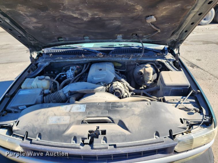 image for item DC6185 2002 Chevrolet Silverado 1500  pickup truck