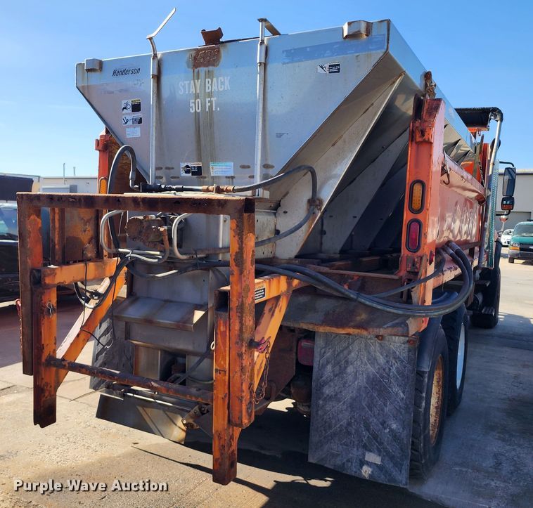 image for item DC6187 2009 International 7600  dump truck