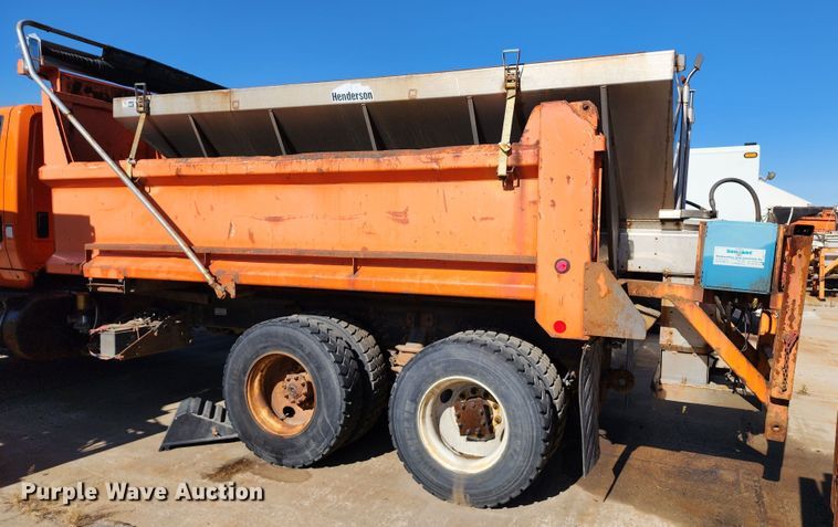 image for item DC6187 2009 International 7600  dump truck