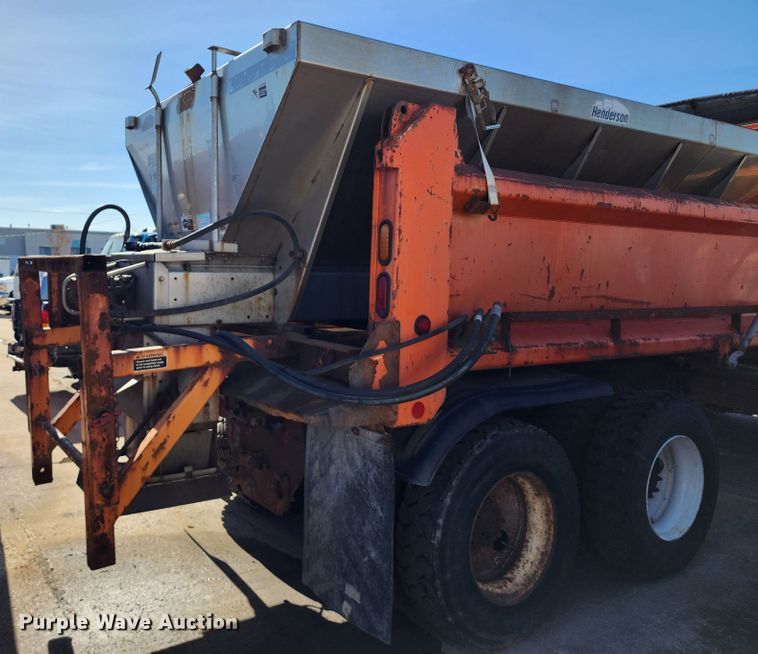 image for item DC6187 2009 International 7600  dump truck