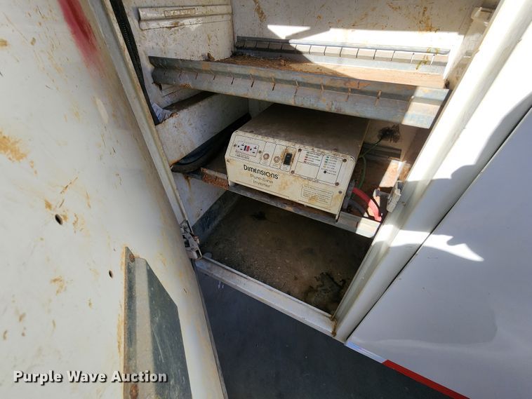 image for item DC6188 2013 International 4300  utility / service truck