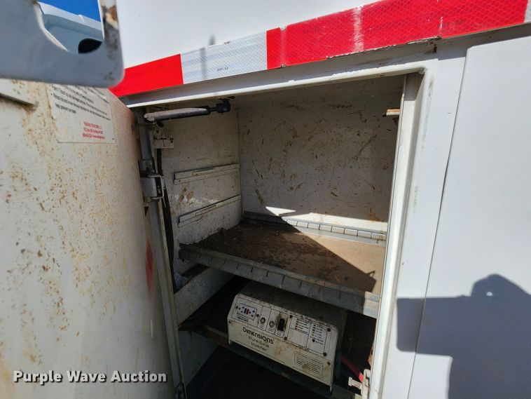 image for item DC6188 2013 International 4300  utility / service truck