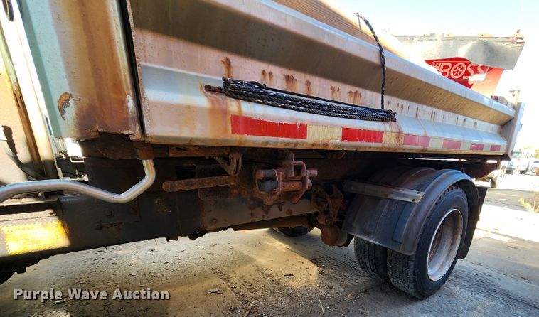 image for item DC6189 2007 International 7300  dump truck