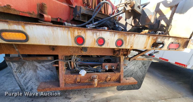 image for item DC6189 2007 International 7300  dump truck