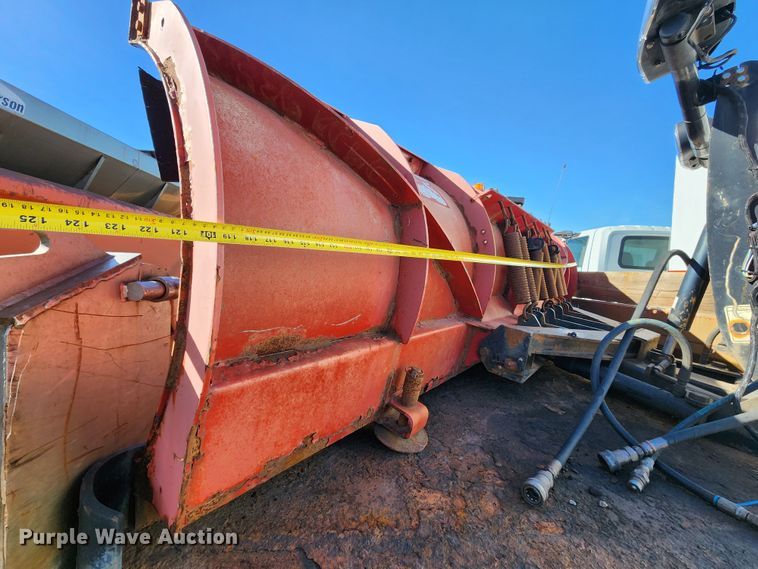 image for item DC6189 2007 International 7300  dump truck