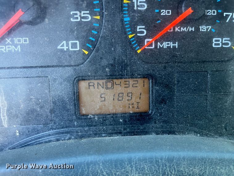 image for item DC6195 2007 International 7400  dump truck