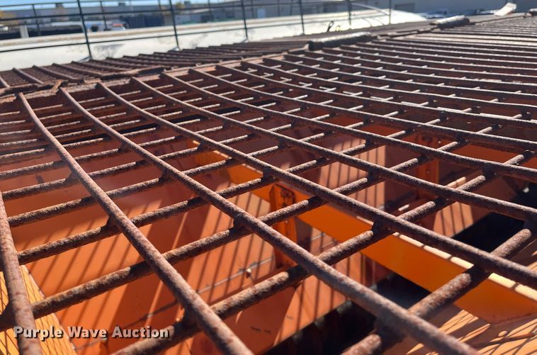 image for item DC6195 2007 International 7400  dump truck