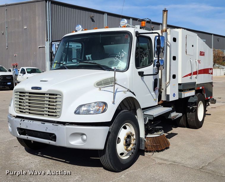 image for item DC6196 2014 Freightliner M2 106  street sweeper truck