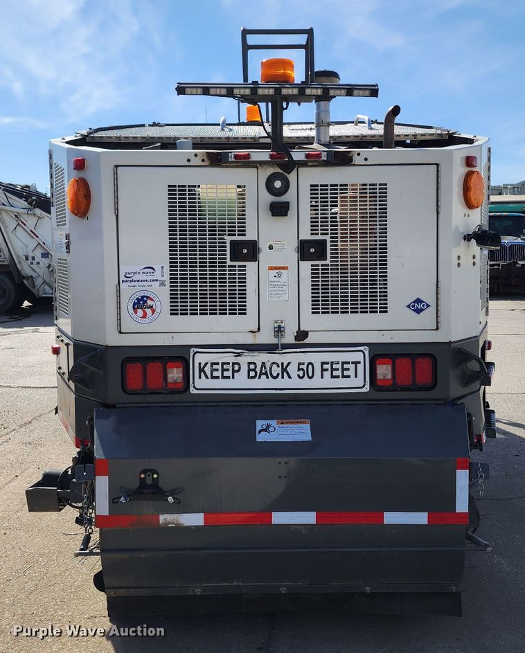 image for item DC6196 2014 Freightliner M2 106  street sweeper truck