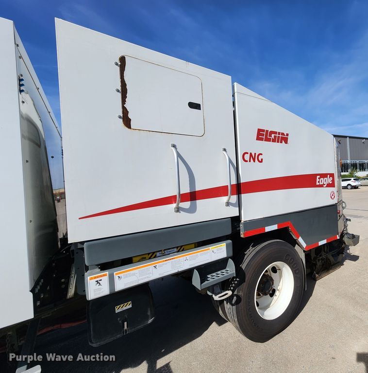 image for item DC6196 2014 Freightliner M2 106  street sweeper truck