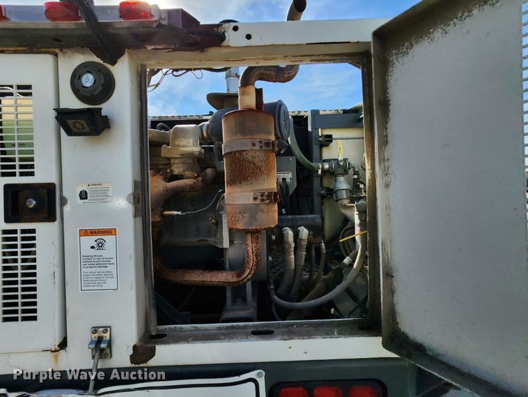 image for item DC6196 2014 Freightliner M2 106  street sweeper truck