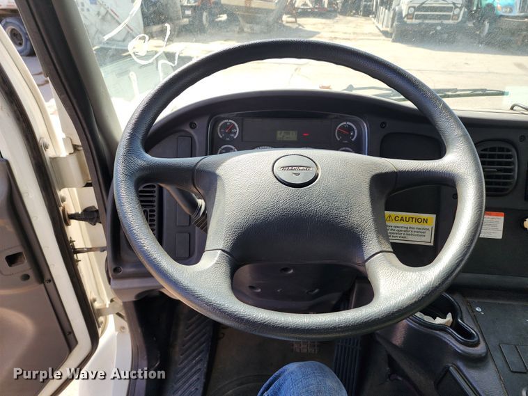 image for item DC6196 2014 Freightliner M2 106  street sweeper truck