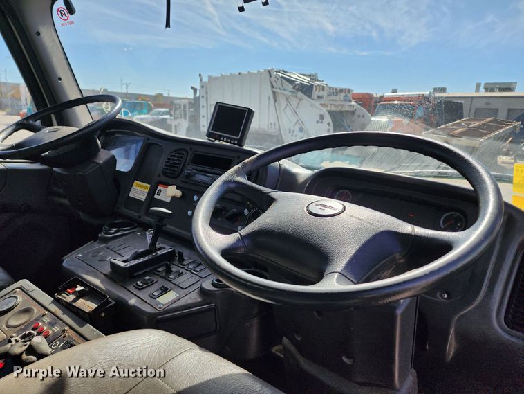 image for item DC6196 2014 Freightliner M2 106  street sweeper truck