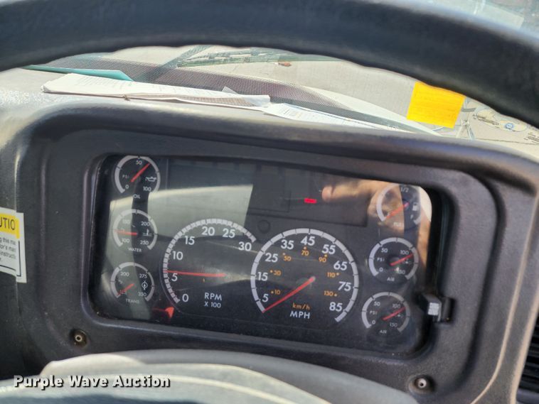 image for item DC6196 2014 Freightliner M2 106  street sweeper truck