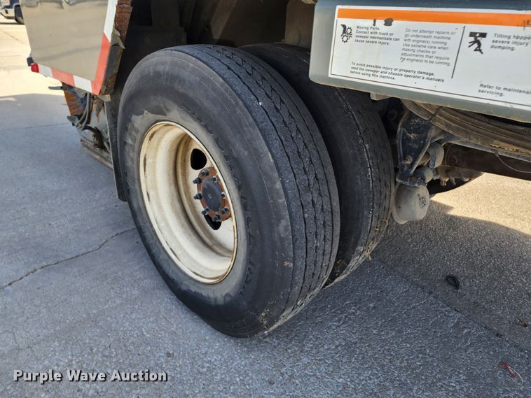 image for item DC6196 2014 Freightliner M2 106  street sweeper truck