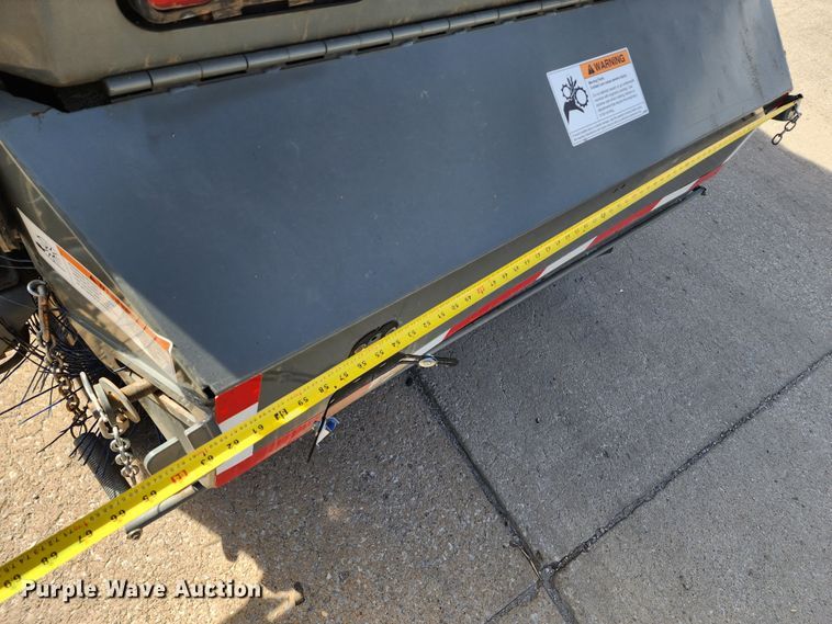 image for item DC6196 2014 Freightliner M2 106  street sweeper truck