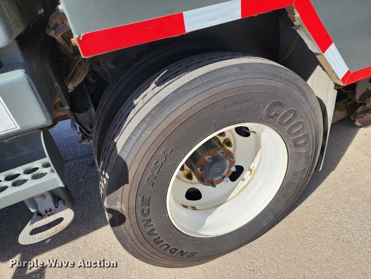 image for item DC6196 2014 Freightliner M2 106  street sweeper truck