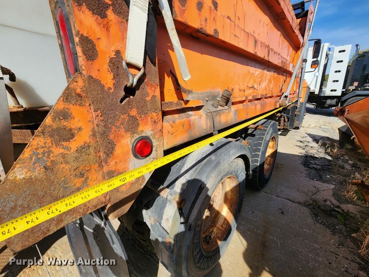 image for item DC6198 2012 International 7500  dump truck