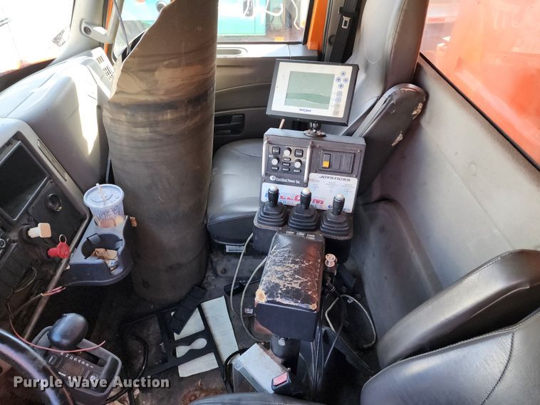 image for item DC6198 2012 International 7500  dump truck