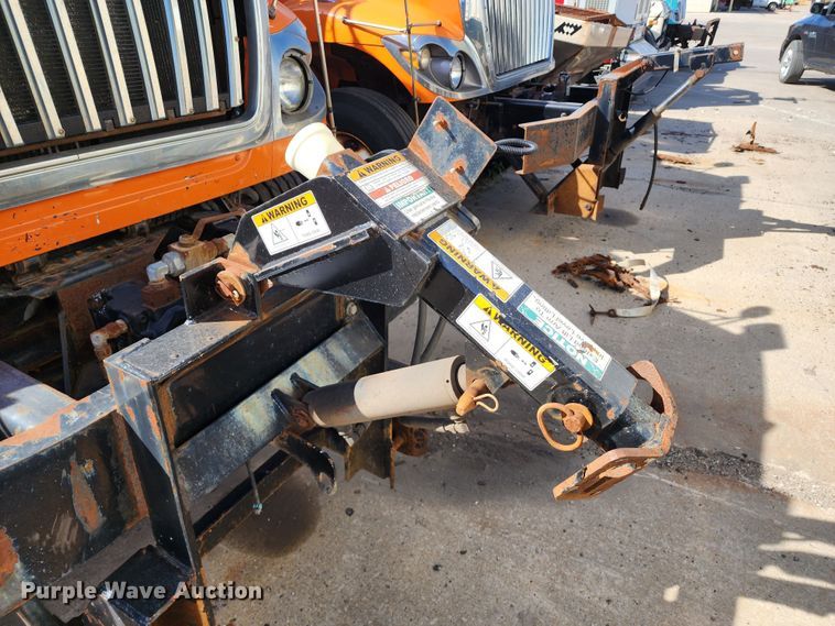 image for item DC6198 2012 International 7500  dump truck