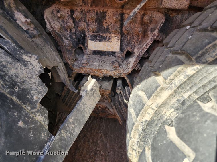 image for item DC6198 2012 International 7500  dump truck