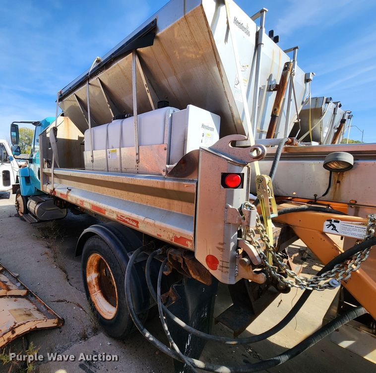 image for item DC6199 2007 International 7300  dump truck