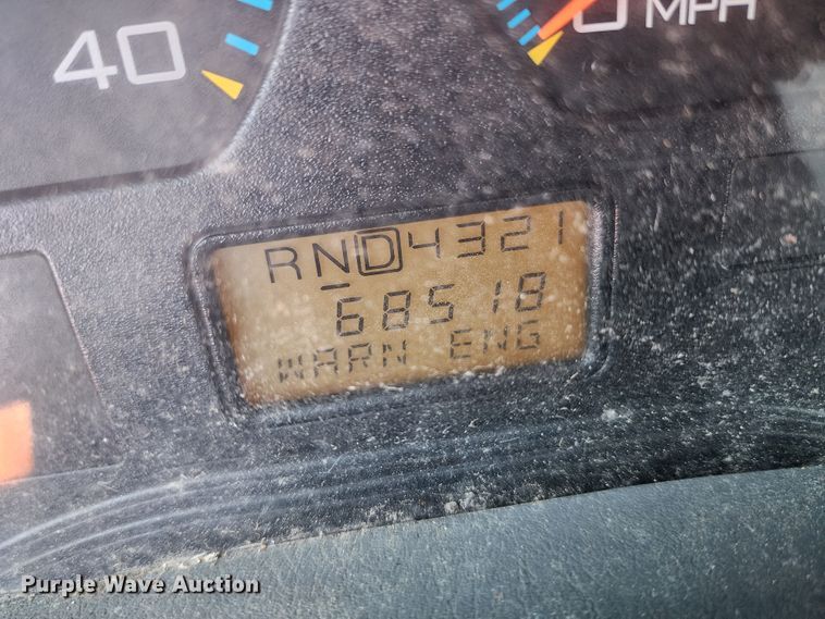 image for item DC6199 2007 International 7300  dump truck