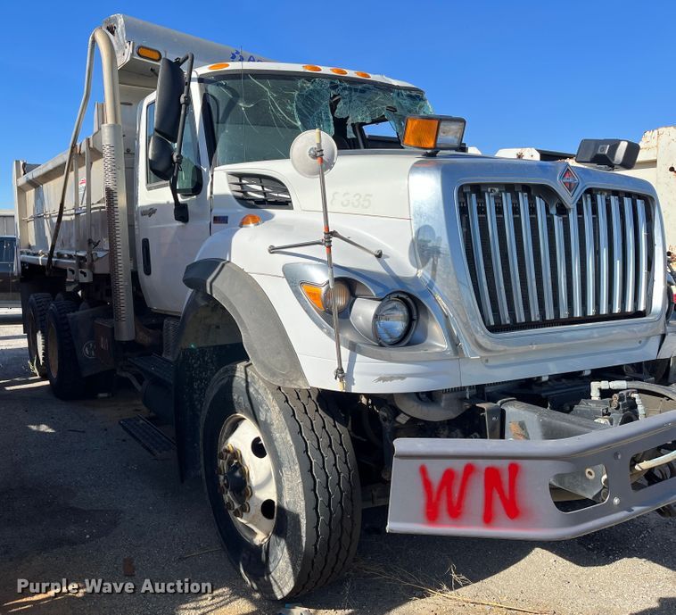 image for item DC6200 2014 International WorkStar 7500  dump truck