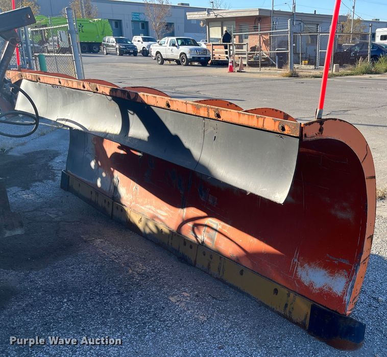 image for item DC6201 2007 International 7600  dump truck