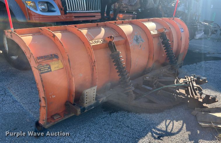 image for item DC6201 2007 International 7600  dump truck