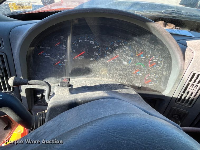 image for item DC6201 2007 International 7600  dump truck