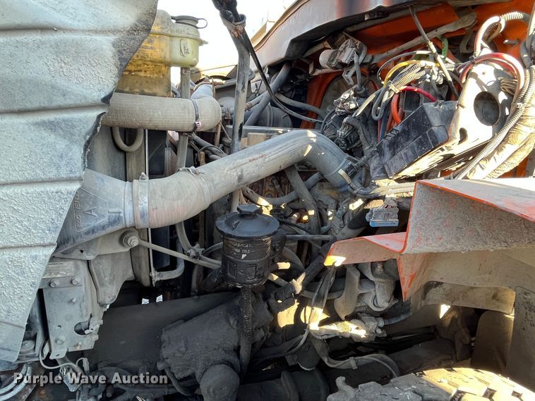 image for item DC6201 2007 International 7600  dump truck