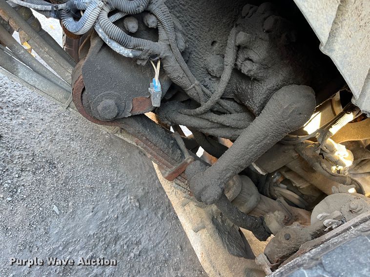 image for item DC6201 2007 International 7600  dump truck