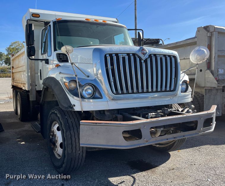 image for item DC6202 2012 International WorkStar 7500  dump truck