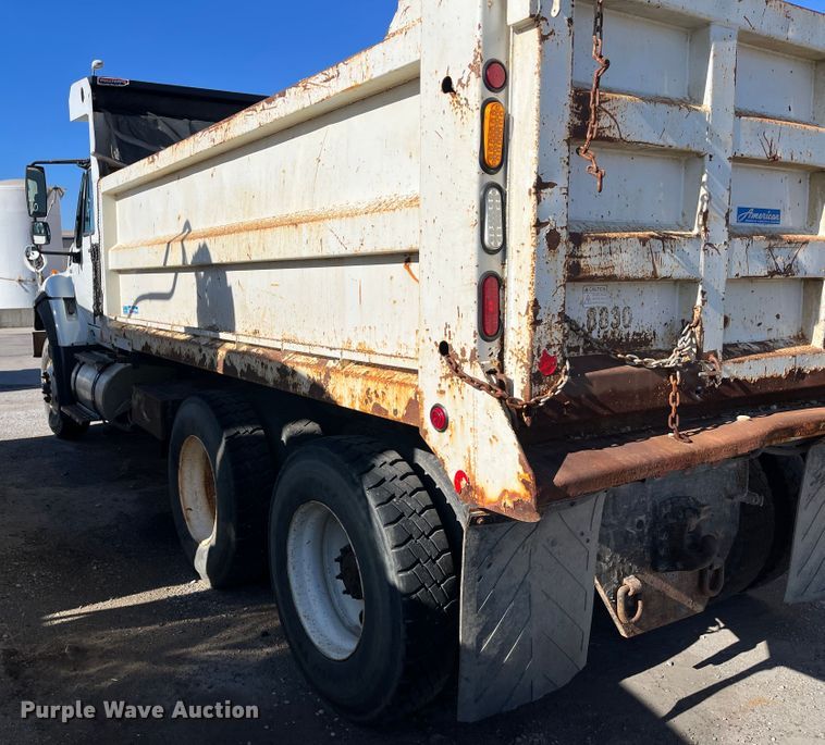 image for item DC6202 2012 International WorkStar 7500  dump truck