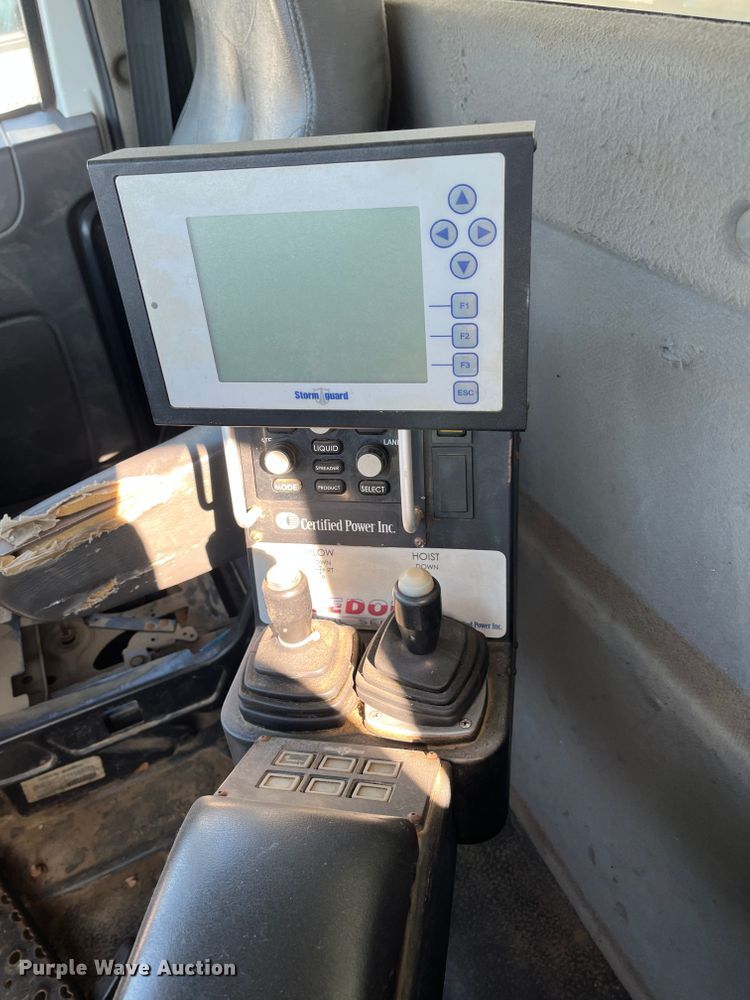 image for item DC6202 2012 International WorkStar 7500  dump truck