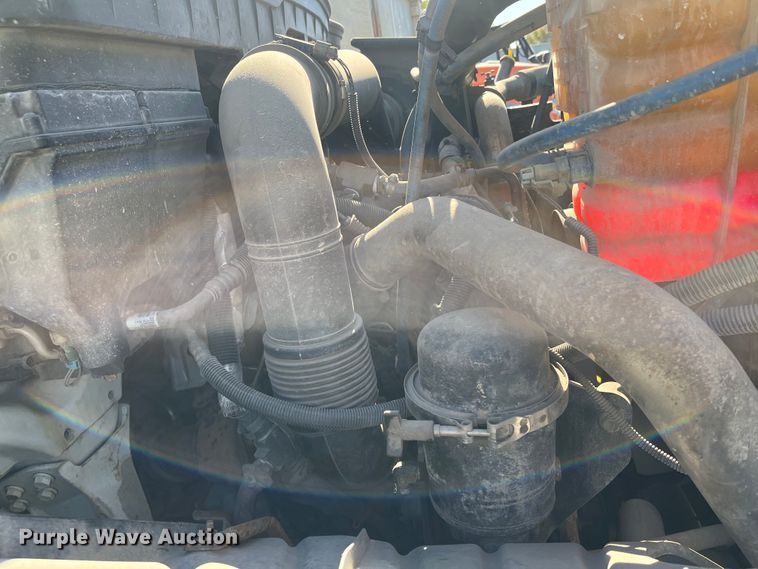 image for item DC6202 2012 International WorkStar 7500  dump truck