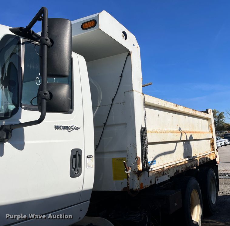 image for item DC6202 2012 International WorkStar 7500  dump truck
