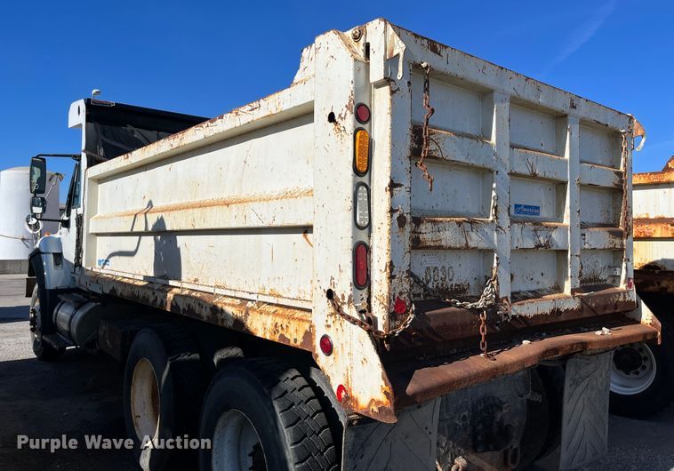 image for item DC6202 2012 International WorkStar 7500  dump truck