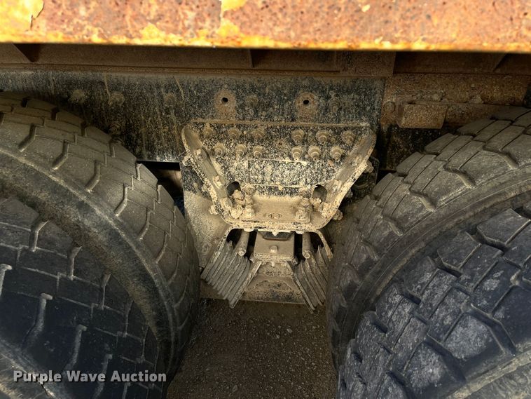 image for item DC6202 2012 International WorkStar 7500  dump truck