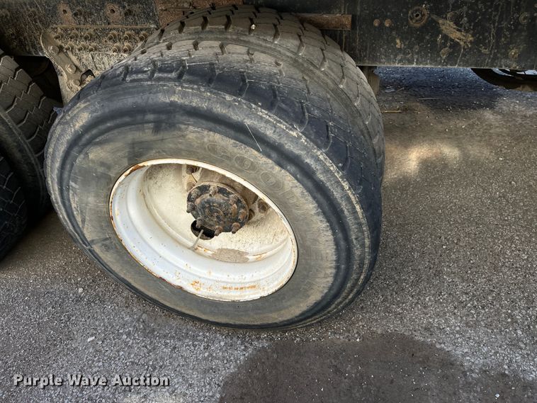 image for item DC6202 2012 International WorkStar 7500  dump truck