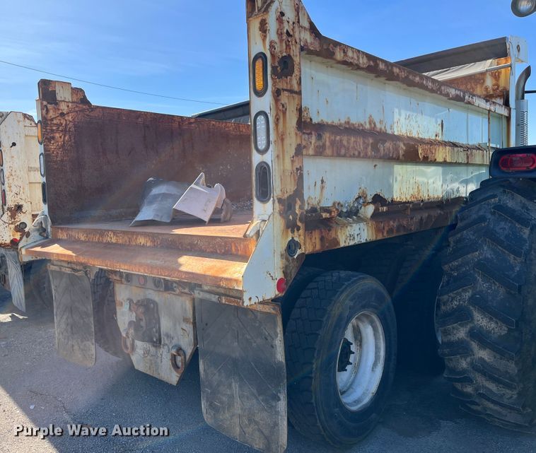 image for item DC6203 2013 International WorkStar 7500  dump truck