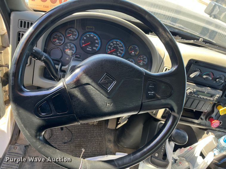 image for item DC6203 2013 International WorkStar 7500  dump truck