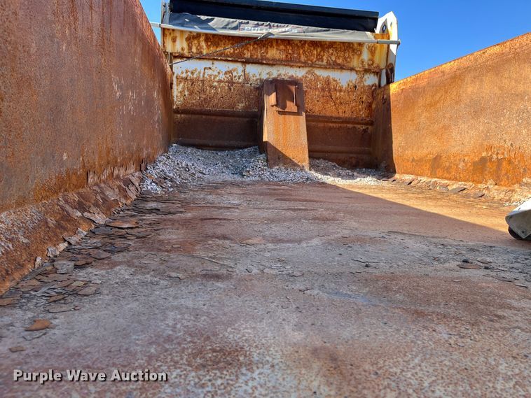 image for item DC6203 2013 International WorkStar 7500  dump truck