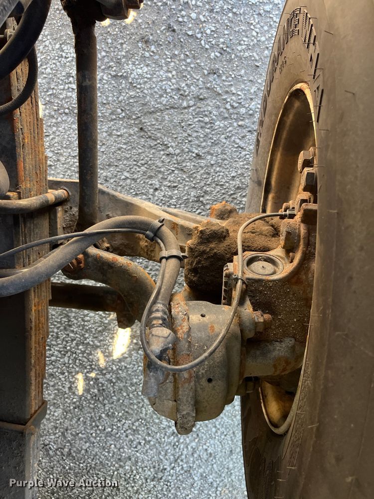 image for item DC6203 2013 International WorkStar 7500  dump truck