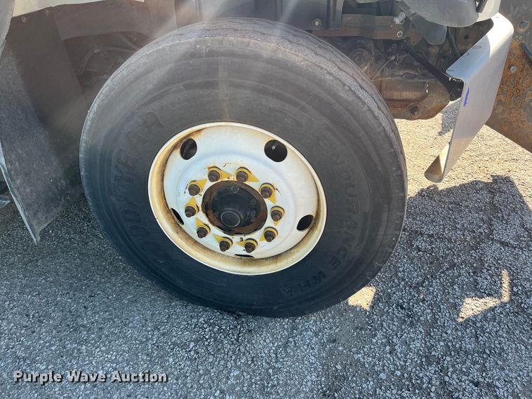 image for item DC6203 2013 International WorkStar 7500  dump truck