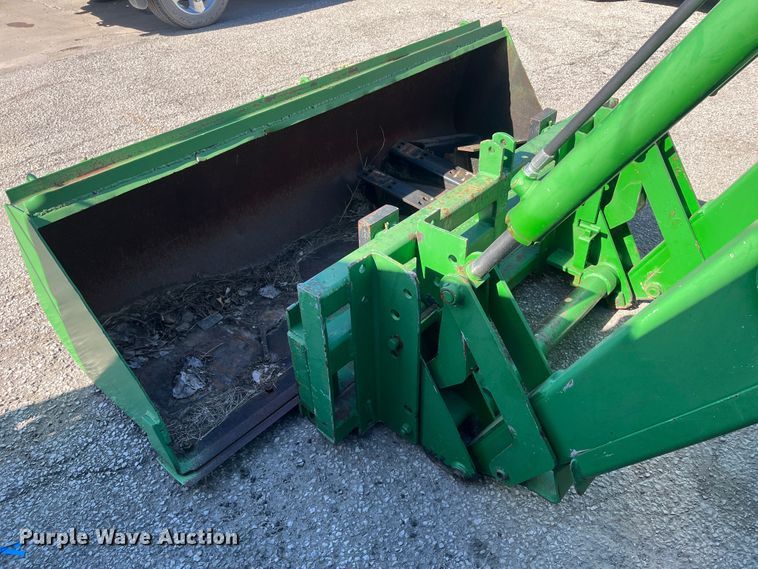 image for item DC6204 1991 John Deere 3155  MFWD tractor