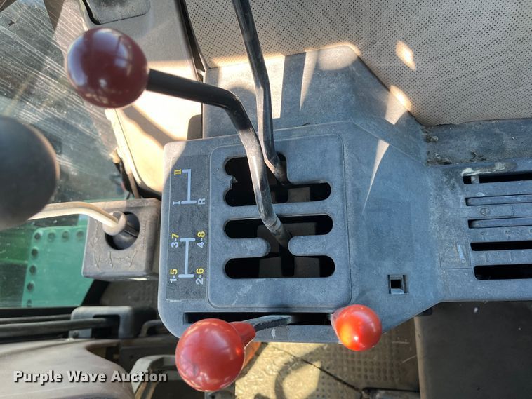 image for item DC6204 1991 John Deere 3155  MFWD tractor