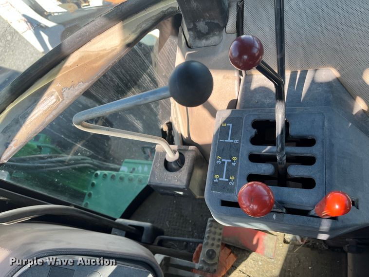 image for item DC6204 1991 John Deere 3155  MFWD tractor