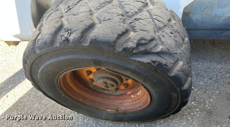 image for item DC6205 1997 Bobcat 863  skid steer loader